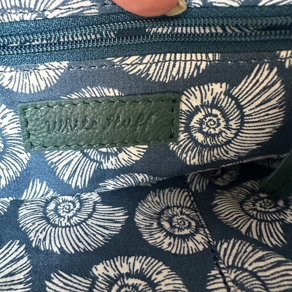Beautiful White Stuff Leather Teal Crossbody Bag - New with Tags. - Picture 9 of 12
